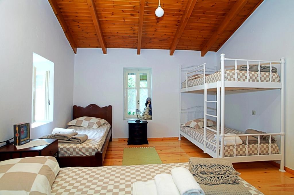 Menelia Cottage Platistoma Room photo
