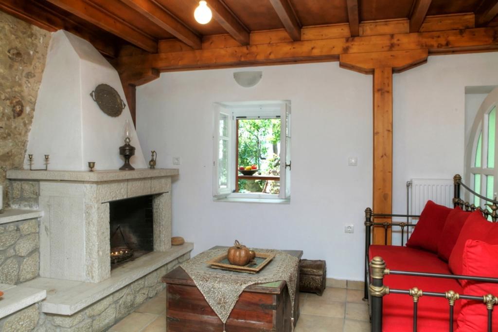 Menelia Cottage Platistoma Room photo