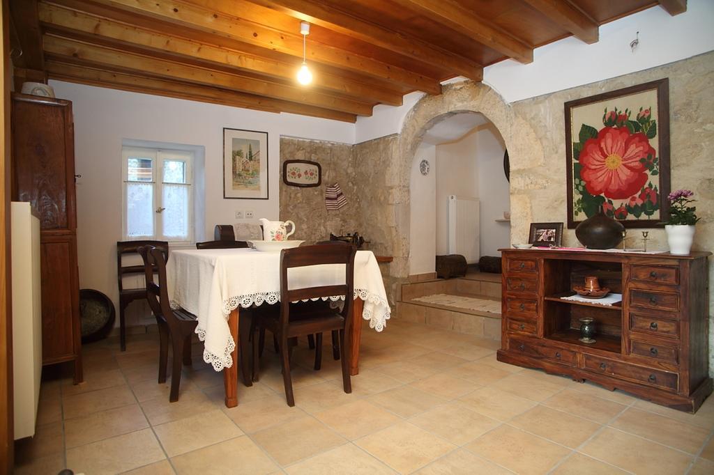 Menelia Cottage Platistoma Room photo