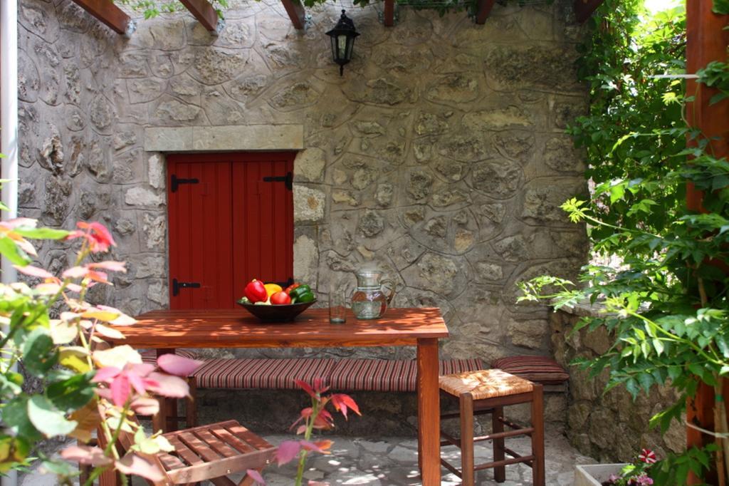 Menelia Cottage Platistoma Room photo
